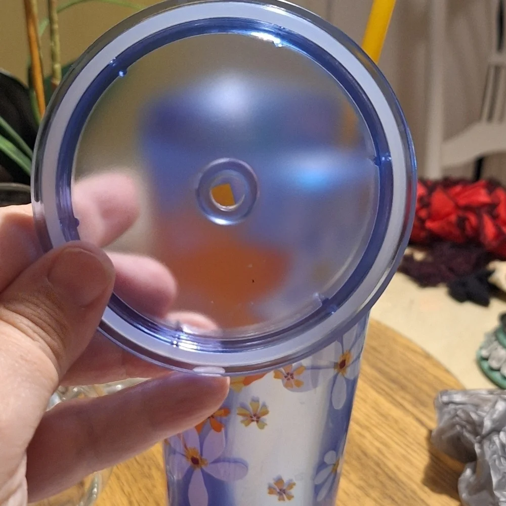 Starbucks  2024 Blue Dichronic Magnolia and FlowersTumbler